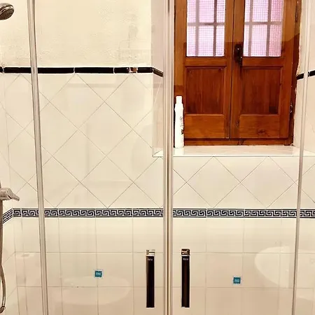 Charming Spacious Albayzin Apartment *