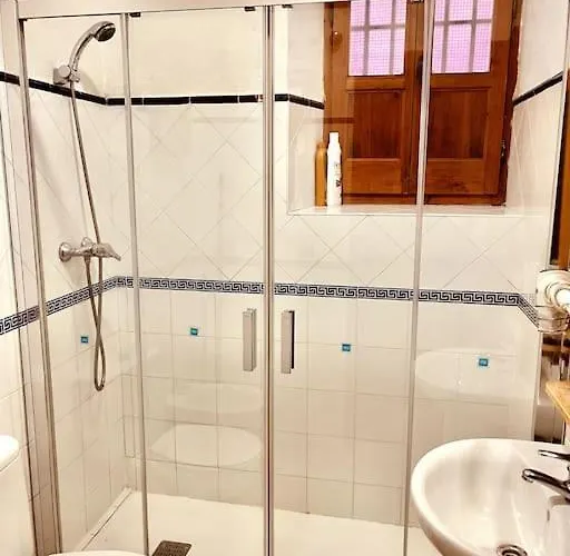 Charming Spacious Albayzin *